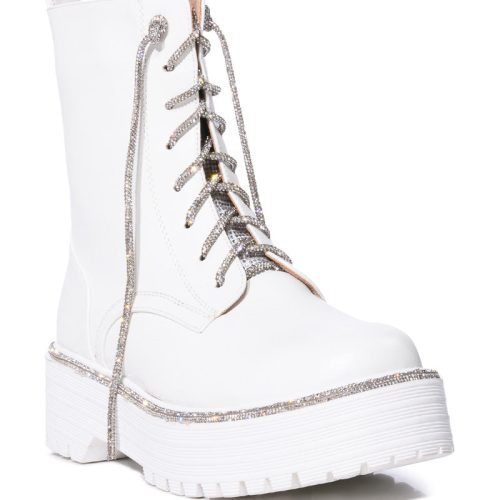 AZALEA WANG ATTENTIVE WHITE COMBAT BOOTIE 2