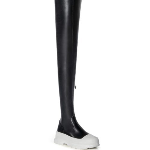 AZALEA WANG LOVER BLACK FLAT BOOT 2