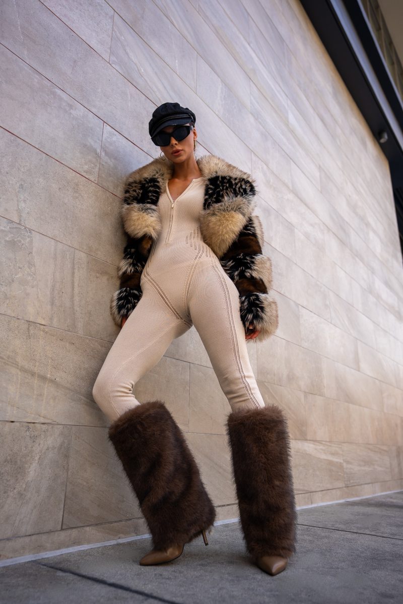 OMERA BROWN PORTIA FUR LIFESTYLE 3